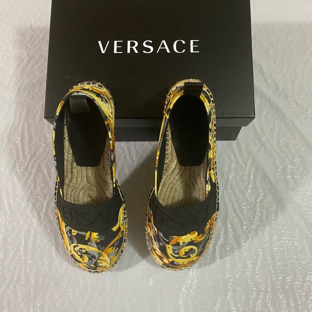 Espadrille Fabric Versace shoes. Size: US 2.5